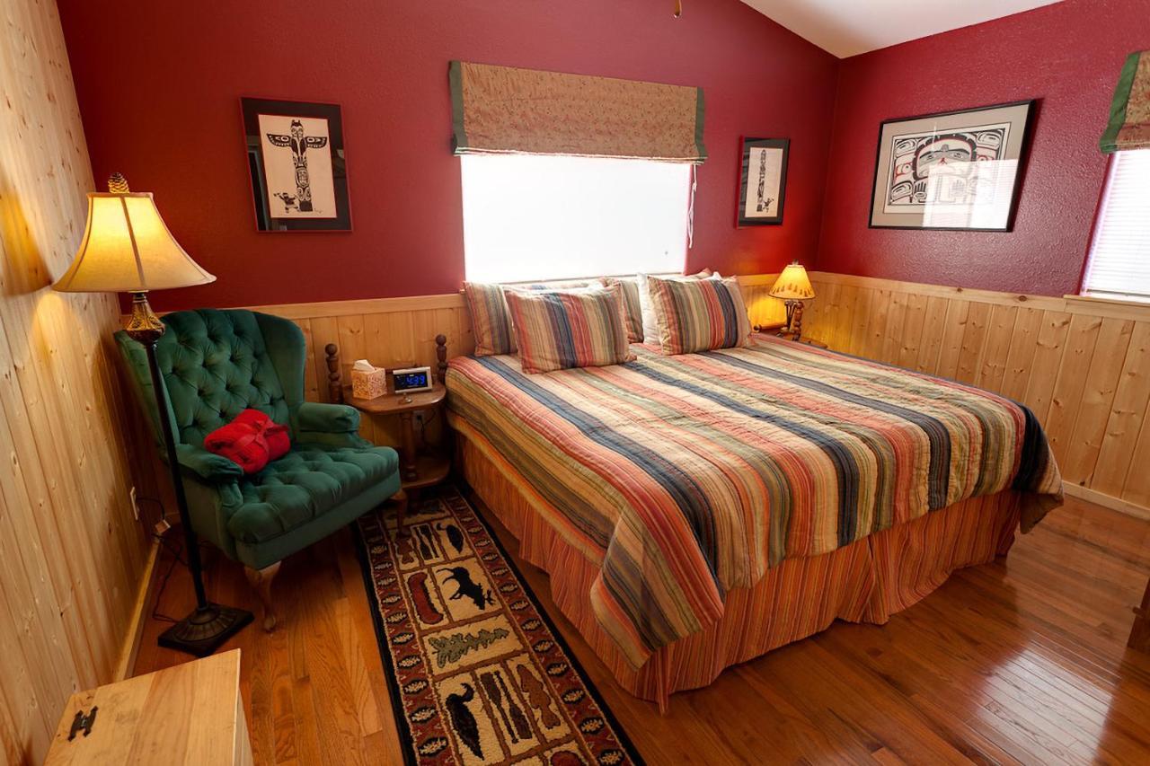 Sea Parrot Inn Seldovia エクステリア 写真